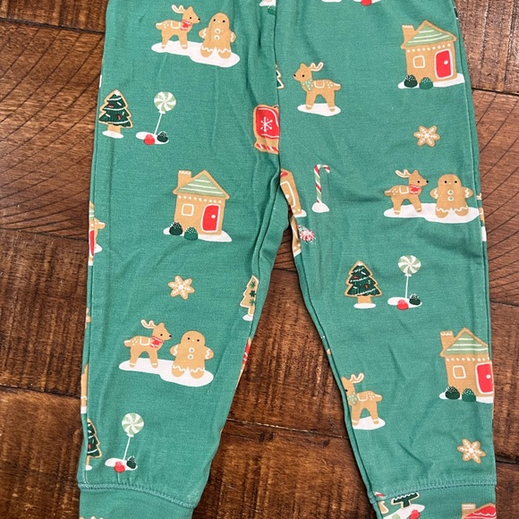 Angel Dear Gingerbread Pajama set 6-12 months - Picture 5 of 5